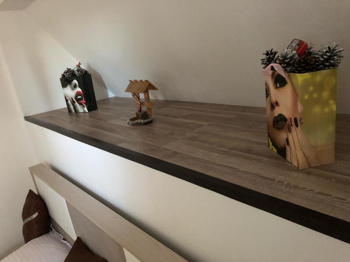 Serban Home Arenele Romane Marius Nasta Bucarest Extérieur photo