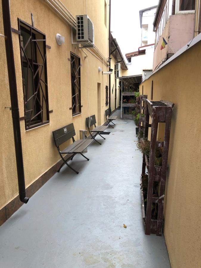 Serban Home Arenele Romane Marius Nasta Bucarest Extérieur photo